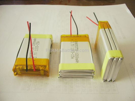 КИТАЙ Перезаряжаемые блок батарей Ли-полимера 503759 3.7В 3600мАх с ПКБ и ведущими проводами поставщик